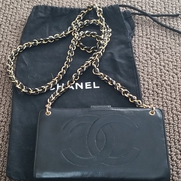 CHANEL CC Caviar Wallet on Double Weave Ch… - Picture 7 of 15